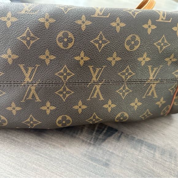 Rare Vintage Authentic Preloved Louis Vuitton tote! “ Monogram Totally bag”! - Picture 16 of 16